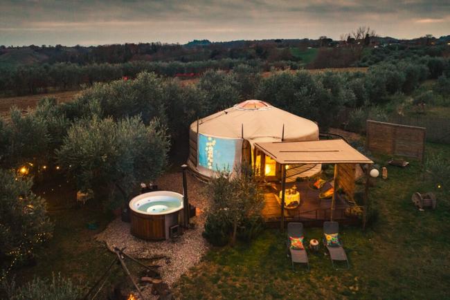 Gamping in Toscana